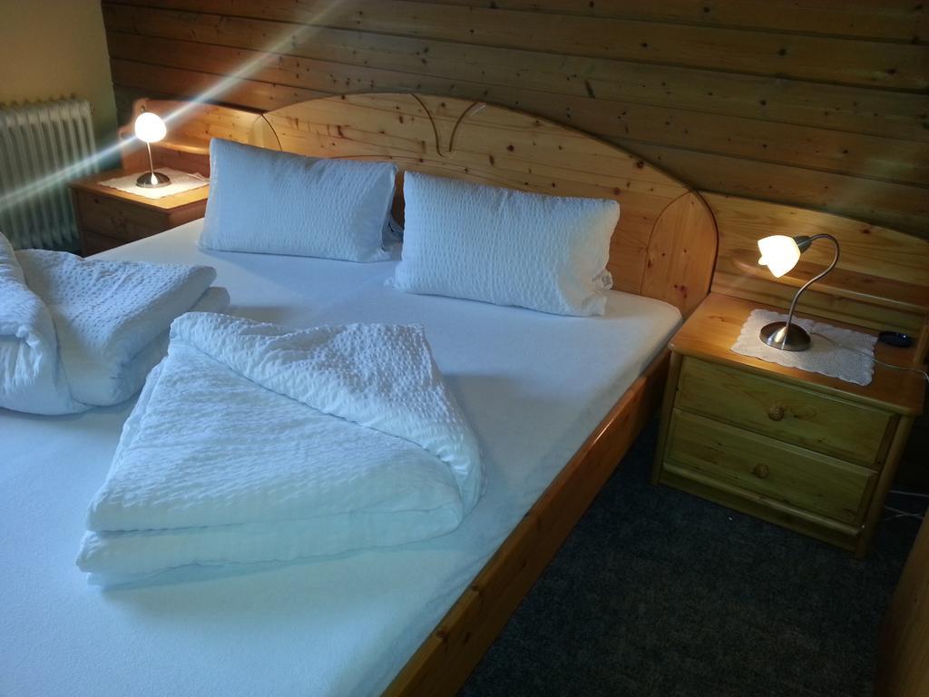 Bed and Breakfast Haus Karwendelblick Leutasch Camera foto